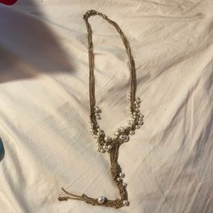 Faux gold and pearl necklace